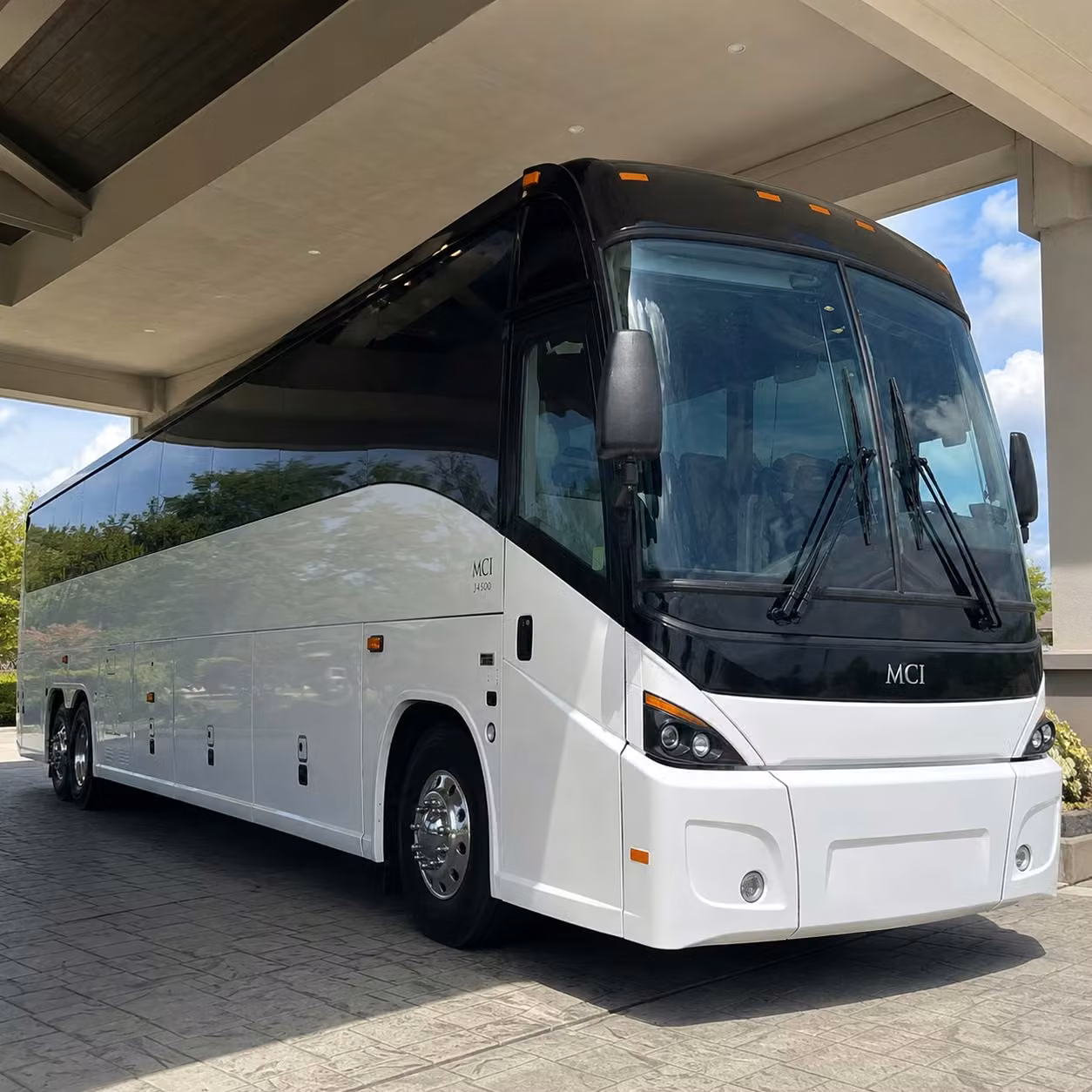 fresno charter bus hero 3