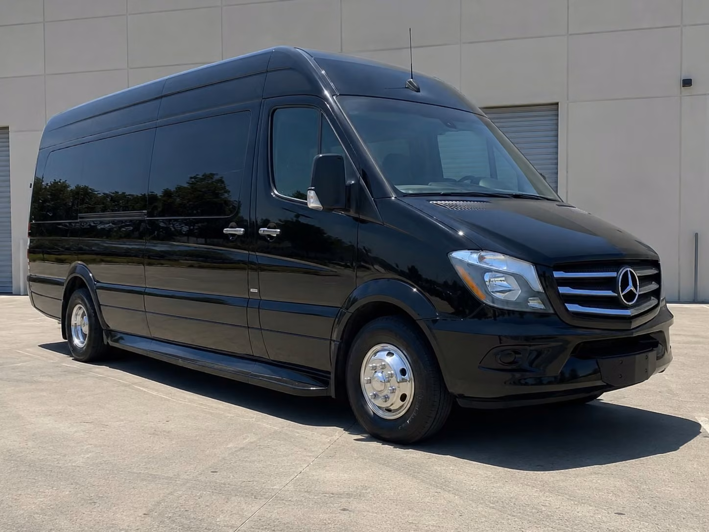 fresno sports team fan bus rentals