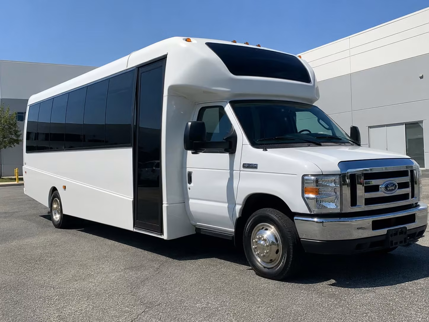 school field trip bus rentals in fresno